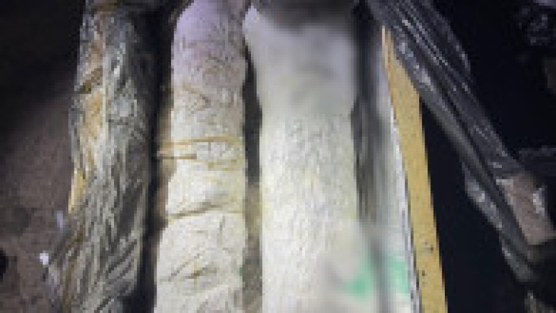 Vameșii au descoperit 18 rachete antitanc portabil, 8 lansatoare de grenade anti-tanc, un sistem portabil de apărare antiaeriană  și piese ale unei drone. | Poza 8 din 8