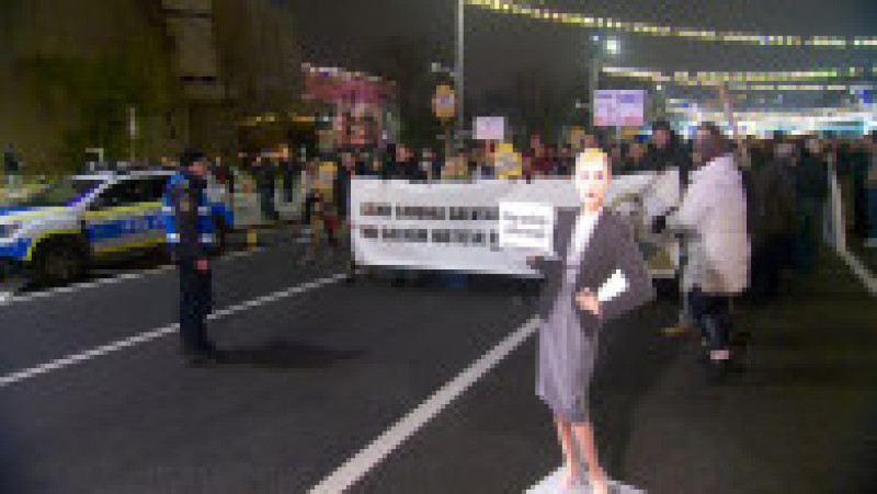 Proteste pentru independența justiției, a cincea zi la rând. Manifestanții cer demisii în vârful sistemului. Foto. Digi24 | Poza 3 din 4