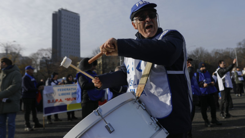 Profesorii protestea miercuri în fața Guvernului. Sursa foto: Inquam Photos / Mălina Norocea