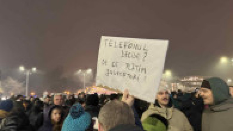 Protest în Piața Victoriei. Manifestanții cer demiteri la vârful Justiției și schimbarea legilor. Foto: Digi24.ro | Poza 3 din 8