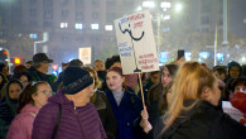 Protest în Piața Victoriei. Manifestanții cer demiteri la vârful Justiției și schimbarea legilor. Foto: Digi24 | Poza 1 din 8