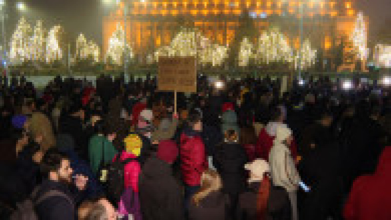 Protest în Piața Victoriei. Manifestanții cer demiteri la vârful Justiției și schimbarea legilor. Foto: Digi24 | Poza 4 din 8