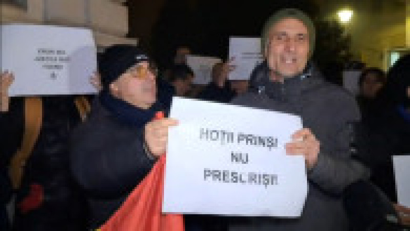 A treia zi de proteste pentru o justiție corectă. Manifestații în București și în marile orașe. Foto: Digi24 | Poza 5 din 8