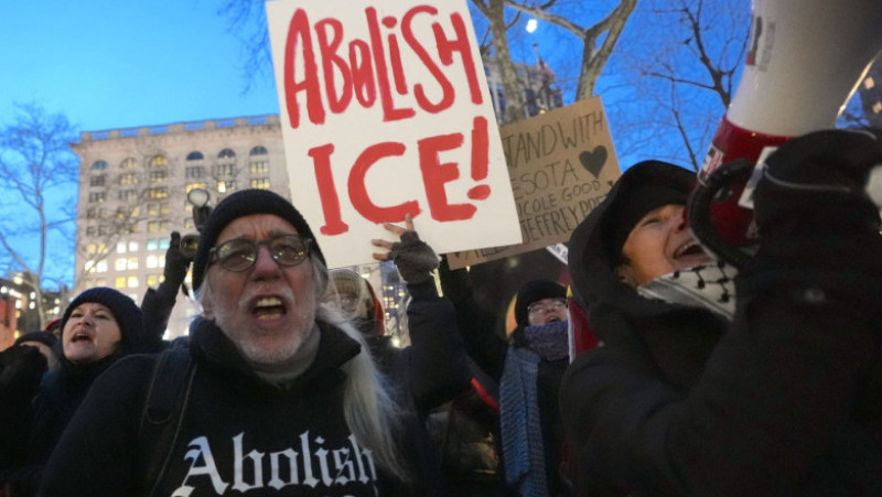 Proteste violente în Minneapolis după uciderea unui bărbat de către ICE. Democrații cer agenților federali să părăsească Minnesota 2 New York. Foto: Profimedia Images
