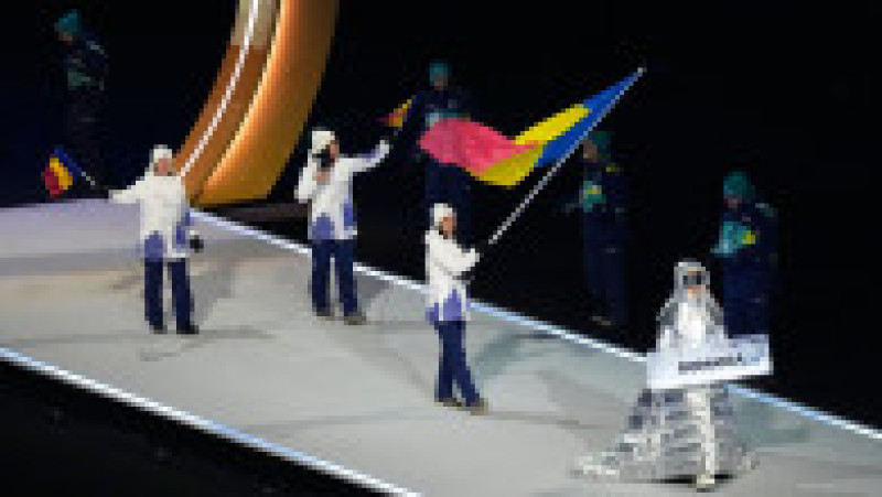 Delegația României defilând la ceremonia de deschidere a Jocurilor Olimpice de iarnă Milano-Cortina 2026. Foto Profimedia | Poza 4 din 5