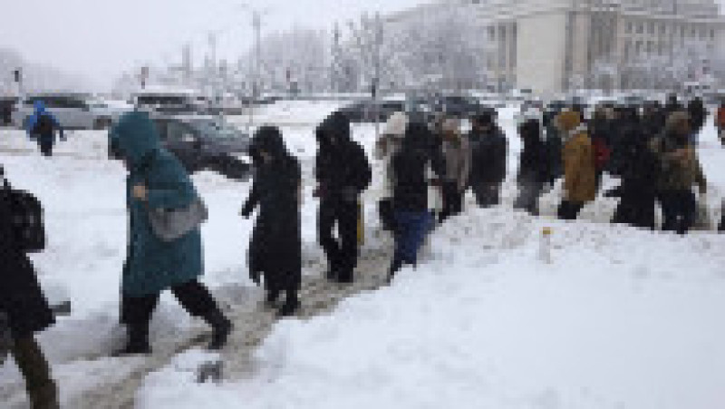 În București s-a înregistrat cea mai puternică ninsoare din această iarnă. Foto: INQUAM Photos / Octav Ganea | Poza 2 din 7