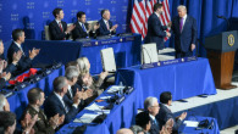 Donald Trump ține un discurs în cadrul reuniunii inaugurale a „Consiliului Păcii”, pe 19 februarie 2026. Foto: Profimedia | Poza 2 din 8