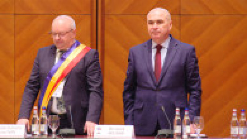 Grevă în peste 1.500 de primării: tensiunile ajung la Parlament. Ilie Bolojan, întâlnire cu edilii. Foto Digi24 | Poza 12 din 12