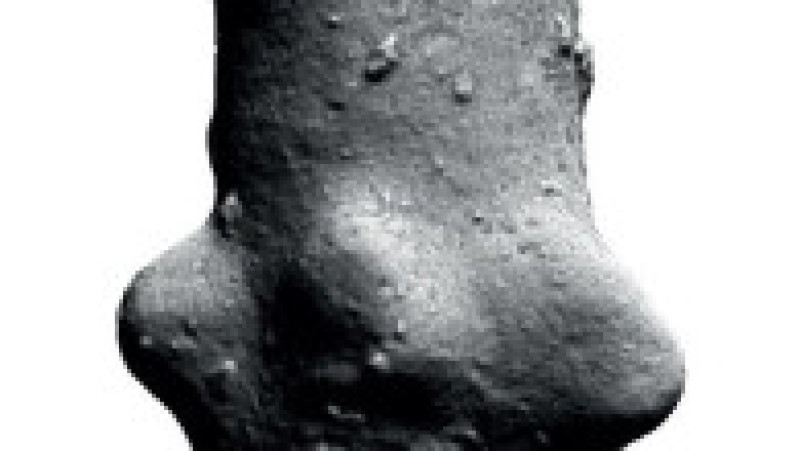 Figurină feminină veche de peste 7.500 de ani, descoperită de arheologi în apropierea municipiului Sfântu Gheorghe. Foto: Facebook/Muzeul Naţional al Carpaţilor Răsăriteni | Poza 4 din 9