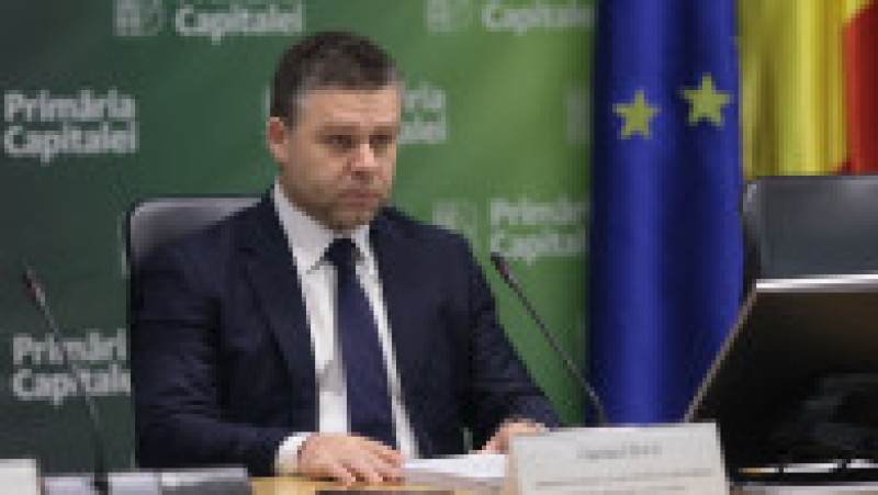 Primarul general Ciprian Ciucu participă la ședinţa Consiliului General al Municipiului Bucureşti la sediul PMB, 26 februarie 2026. Foto Inquam Photos / George Călin | Poza 7 din 8