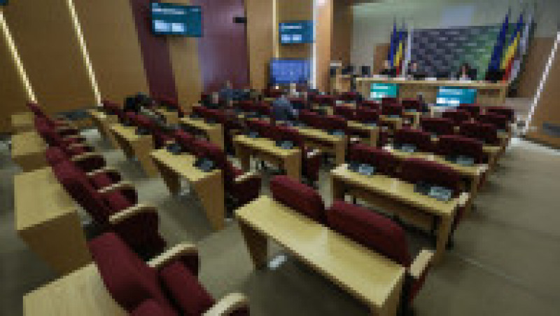 Primarul general Ciprian Ciucu participă la ședinţa Consiliului General al Municipiului Bucureşti la sediul PMB, 26 februarie 2026. Foto Inquam Photos / George Călin | Poza 5 din 8