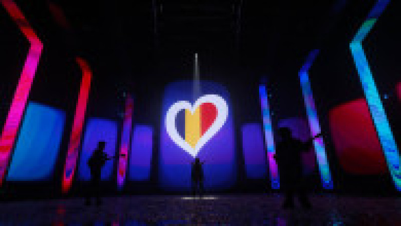 Alexandra Căpitănescu cântă alături de trupa sa în finala Eurovision România la sediul TVR din București, 4 martie 2026. Inquam Photos / George Călin | Poza 11 din 11