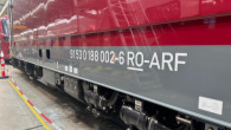 Prima locomotivă Alstom a fost livrată către ARF Foto: Facebook/Autoritatea pentru Reformă Feroviară | Poza 4 din 5