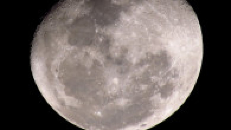 Astronauții vor înconjura Luna fără oprire luni și apoi se vor întoarce acasă. Foto: Profimedia | Poza 4 din 13