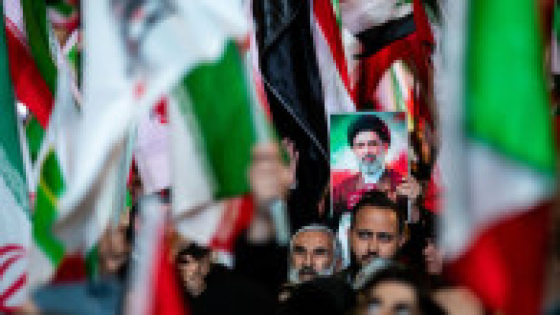 Susținătorii regimului din Iran participă la un miting. Foto: Profimedia | Poza 2 din 4
