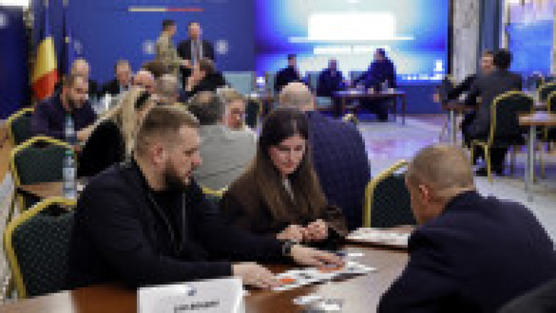 Întâlnire strategică de tip B2B matchmaking între companii din România și Ucraina în industria dronelor. Foto: Guvern | Poza 2 din 9