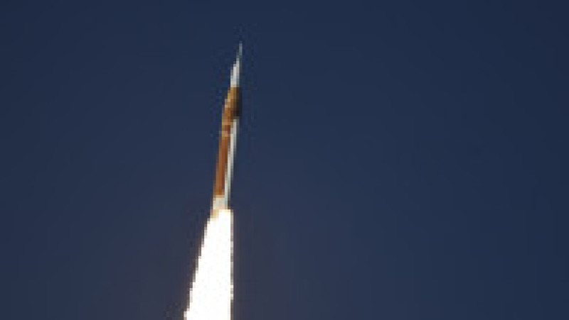 Puternica rachetă lunară a NASA a decolat miercuri seară din Florida, având la bord patru astronauţi care vor survola Luna peste câteva zile. Foto: Profimedia | Poza 6 din 15