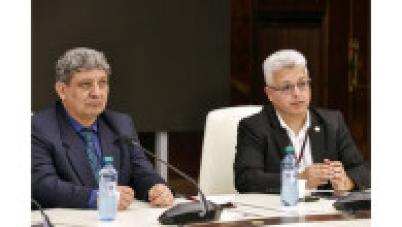 Ministrul interimar al Muncii, Dragoș Pîslaru, la consultări cu sindicatele. Sursa: Guvernul României | Poza 5 din 10