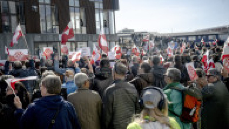 Manifestație împotriva noului consulat american din Nuuk, Groenlanda, joi, 21 mai 2026. Foto: Profimedia | Poza 5 din 6