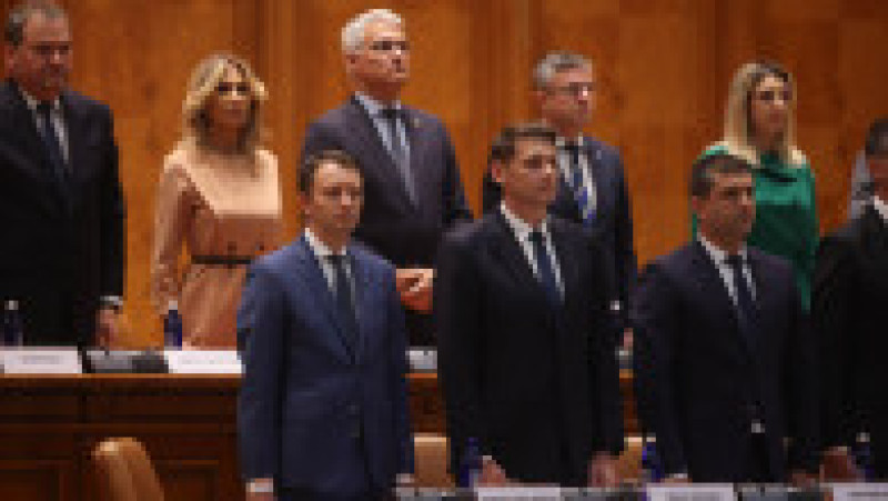 Ședința în plenul reunit al Camerei Deputaților și Senatului în care se dezbate și votează învestirea guvernului condus de Siegfried Mureșan, la Palatul Parlamentului din București, 30 septembrie 2026. Inquam Photos / George Călin | Poza 3 din 11