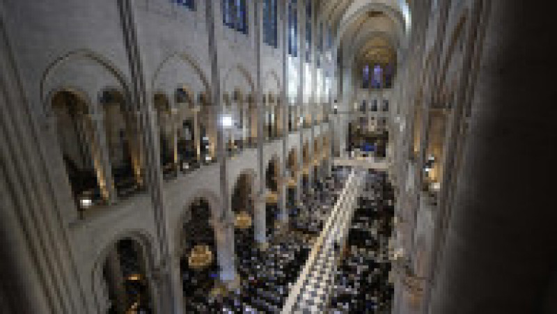 Papa Leon, la catedrala Notre-Dame. Foto: Profimedia | Poza 2 din 5