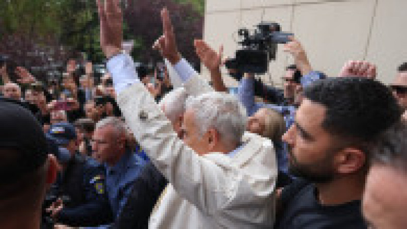Călin Georgescu, după ce a scăpat de arestul preventiv la Tribunalul București, 22 septembrie / Sursă foto: Inquam Photos / George Călin | Poza 6 din 9