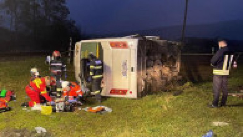 Accident grav în Bistrița Năsăud între un autocar și o cisternă. Foto: ISU Bistrița Năsăud | Poza 2 din 3