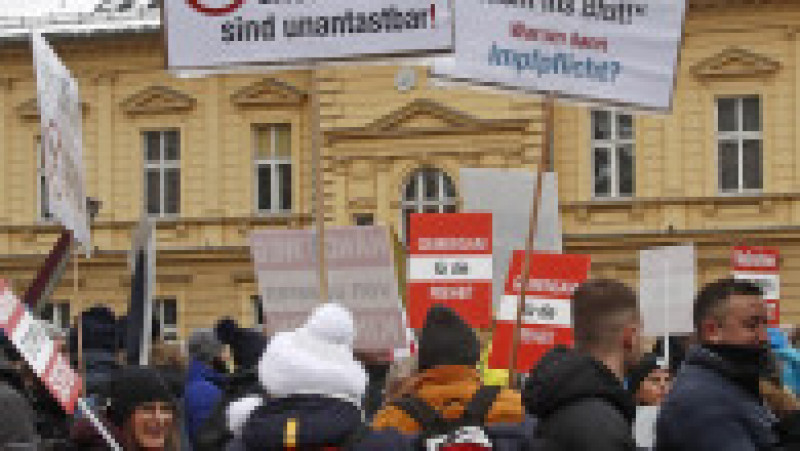 Zeci de mii de persoane au manifestat în Austria împotriva vaccinării obligatorii. Foto: Profimedia Images | Poza 3 din 7