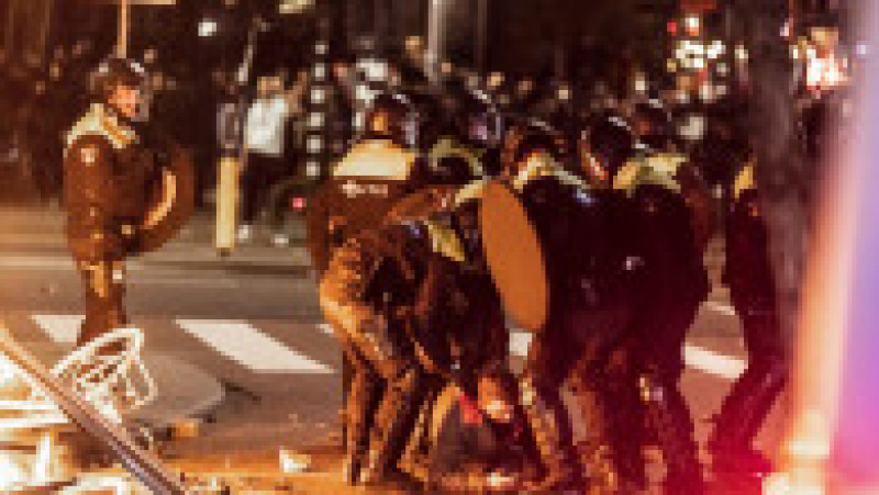 Protestele au degenerat în violențe la Rotterdam și s-au soldat cu zeci de arestări Foto: Profimedia Images | Poza 8 din 13
