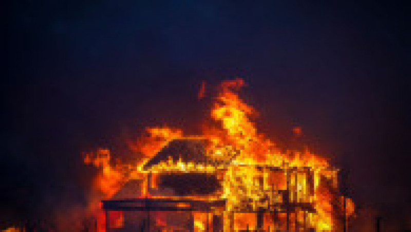 Sute de case au fost complet distruse de un incendiu uriaș, în Colorado FOTO: Getty Images | Poza 5 din 20