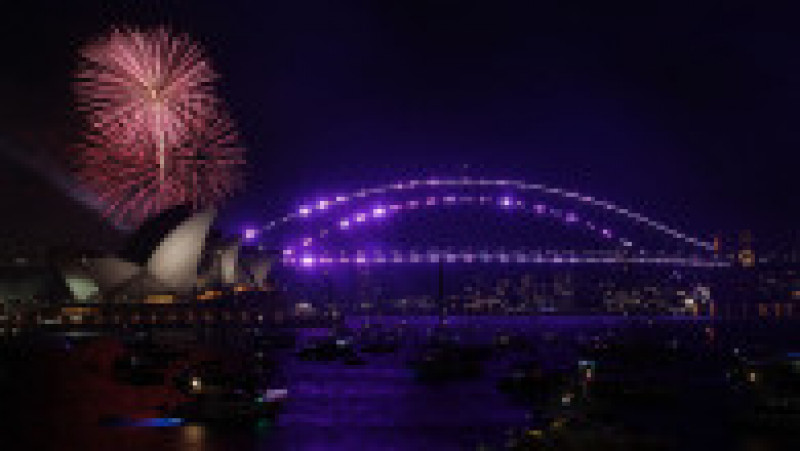 Foc de artificii la Sydney cu ocazia trecerii în Anul Nou 2022. Foto: Profimedia Images | Poza 3 din 17