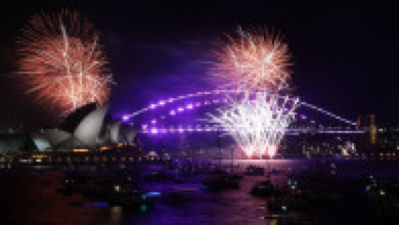Foc de artificii la Sydney cu ocazia trecerii în Anul Nou 2022. Foto: Profimedia Images | Poza 7 din 17