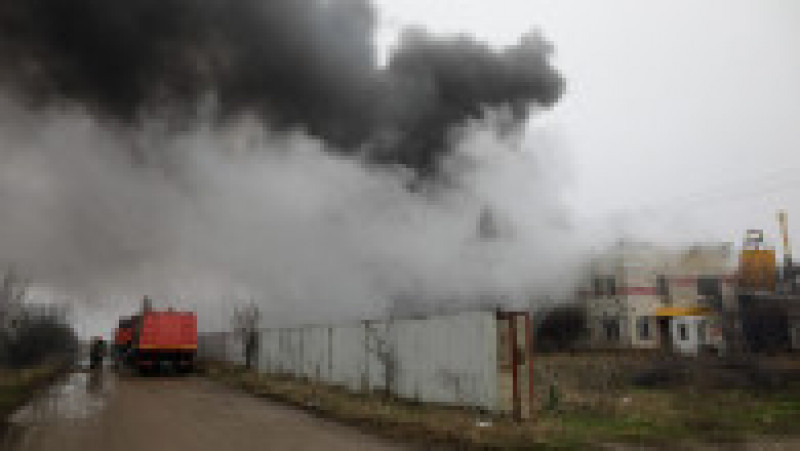 Incendiu la un depozit de materiale reciclabile din Popești-Leordeni Foto: Inquam Photos / George Călin | Poza 6 din 7