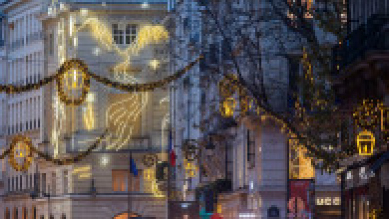 Cum arată Parisul, luminat și decorat pentru sărbători. FOTO: Profimedia Images | Poza 9 din 14