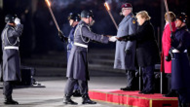 Ceremonie militară de rămas bun în onoarea Angelei Merkel, cancelarul care a condus Germania timp de 16 ani Foto: Profimedia Images | Poza 8 din 18