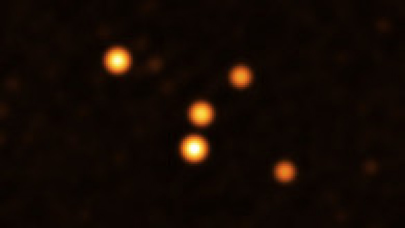 Stele orbitând în jurul găurii negre din centrul Galaxiei Calea Lactee. Foto: eso.org | Poza 2 din 6