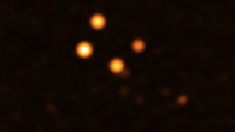 Stele orbitând în jurul găurii negre din centrul Galaxiei Calea Lactee. Foto: eso.org | Poza 4 din 6