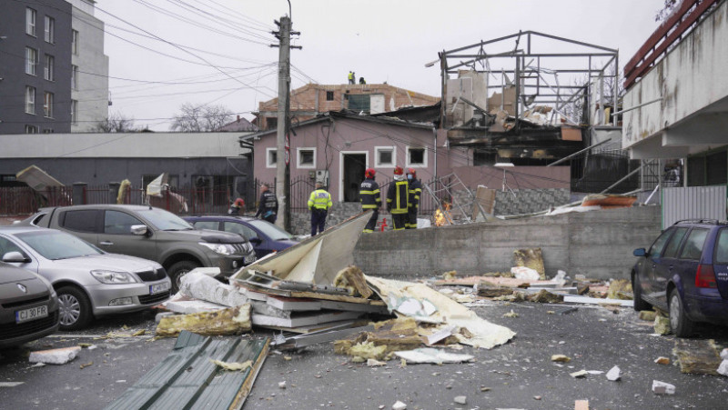 Explozie urmată de incendiu la o pensiune din Cluj-Napoca FOTO: Inquam Photos/ Raul Stef