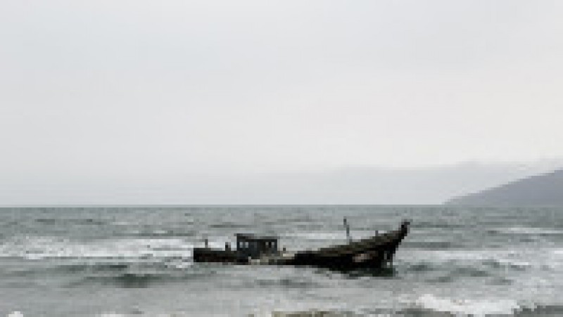 Flotila-fantomă din Coreea de Nord eșuată de-a lungul coastei rusești FOTO: The Siberian Times/ Natalya Bulkina | Poza 3 din 14