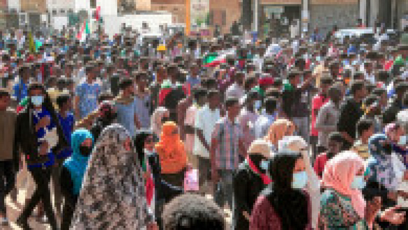 Protestatari la Khartoum. Foto: Profimedia Images | Poza 4 din 7