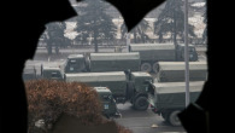Armata intervine în Almatî, unde au loc proteste de amploare. Foto: Profimedia Images | Poza 13 din 24