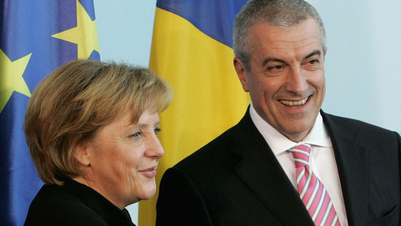 Cancelarul german Angela Merkel și Călin Popescu Tăriceanu s-au întâlnit pe 2 noiembrie 2006 înainte de aderarea programată a României la UE. Foto: Sean Gallup/ Getty Images