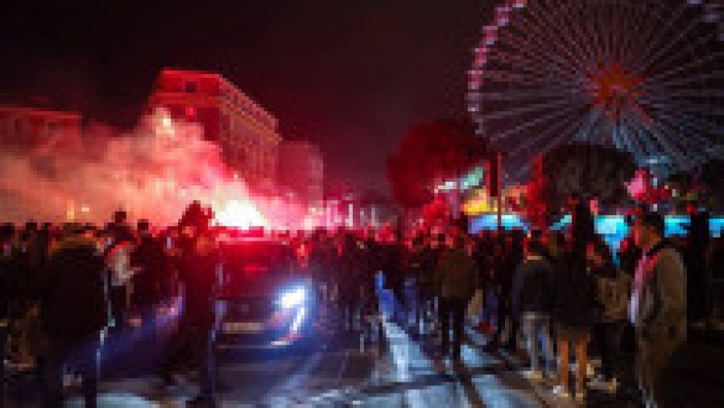 Fumigene la Nisa, în noaptea de Anul Nou Foto: Profimedia Images | Poza 11 din 11
