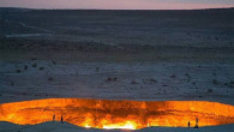 „Porțile Iadului”, craterul din Turkmenistan care arde de 50 de ani FOTO: Profimedia Images | Poza 14 din 17