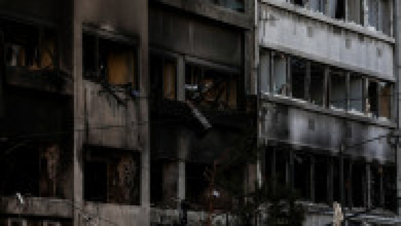 O persoană a fost rănită şi mai multe clădiri au fost grav avariate, miercuri, după o explozie în centrul Atenei. FOTO: Profimedia Images | Poza 3 din 5