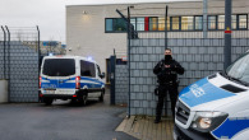 Poliția a pornit într-o „vânătoare” uriașă pentru găsirea suspecților, care a implicat și Interpolul. În total, au participat 1.600 de ofițeri de poliție din toată Germania. Foto: Profimedia Images | Poza 21 din 26