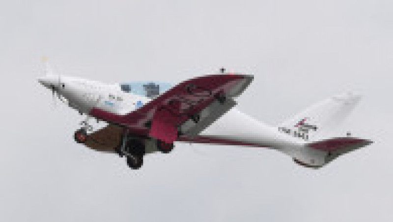 Avionul cu care a zburat Zara Rutherford este un Shark Aero cu două locuri – unul dintre cele mai rapide aeronave ușoare din lume, care poate ajunge la viteze de 300 de kilometri pe oră. Foto: Profimedia Images | Poza 8 din 16