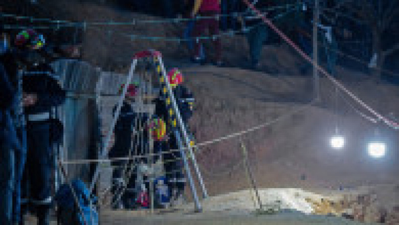Operațiune uriașă pentru salvarea copilului căzut într-o fântână în Maroc, la 32 de metri adâncime. Foto: Profimeda | Poza 7 din 11