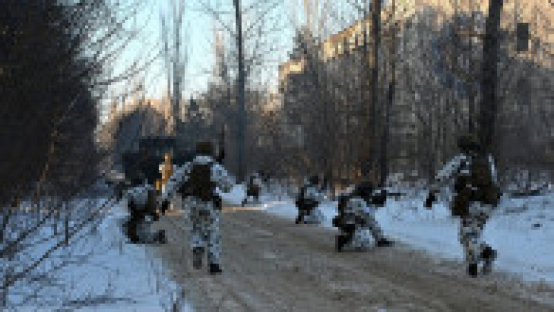 Militarii ucraineni au exersat lupta urbană pe străzile pustii ale orașului Pripiat. Foto: Profimedia | Poza 3 din 8