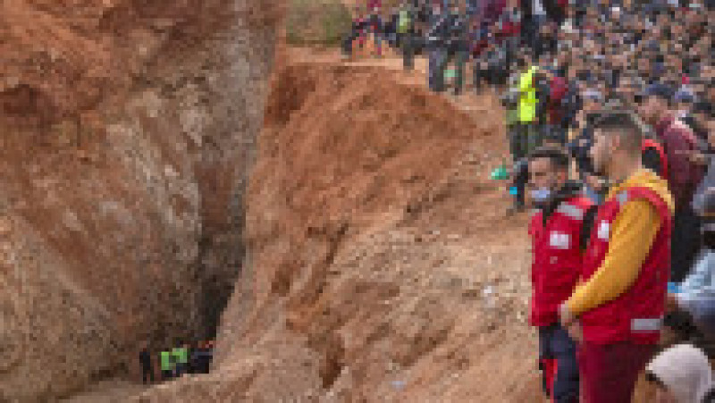 Operațiune uriașă pentru salvarea copilului căzut într-o fântână în Maroc, la 32 de metri adâncime. Foto: Profimeda | Poza 9 din 11